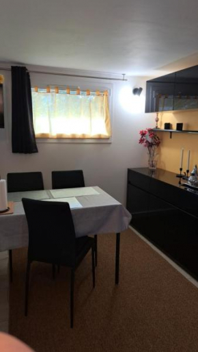 Studio maxi 3 pers, acces facile, proche gare pour Paris